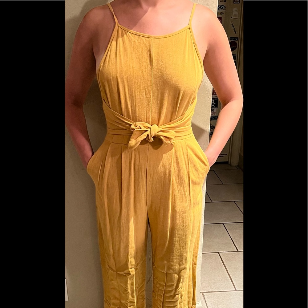 Paper Crane jumpsuit. Size Small